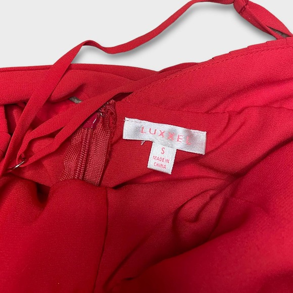 Luxxel Red Pleated Romper Size Small - Picture 5 of 6